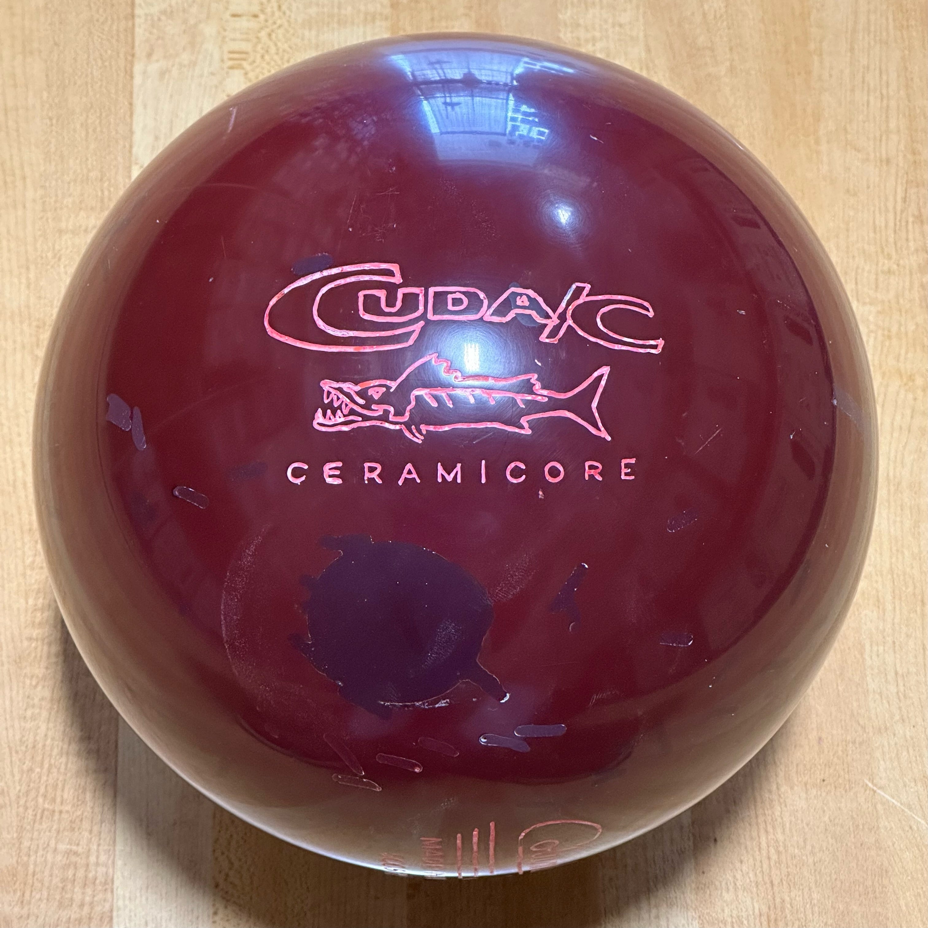 REC Columbia 300 Cuda/C 05729 – National Bowling Store INC