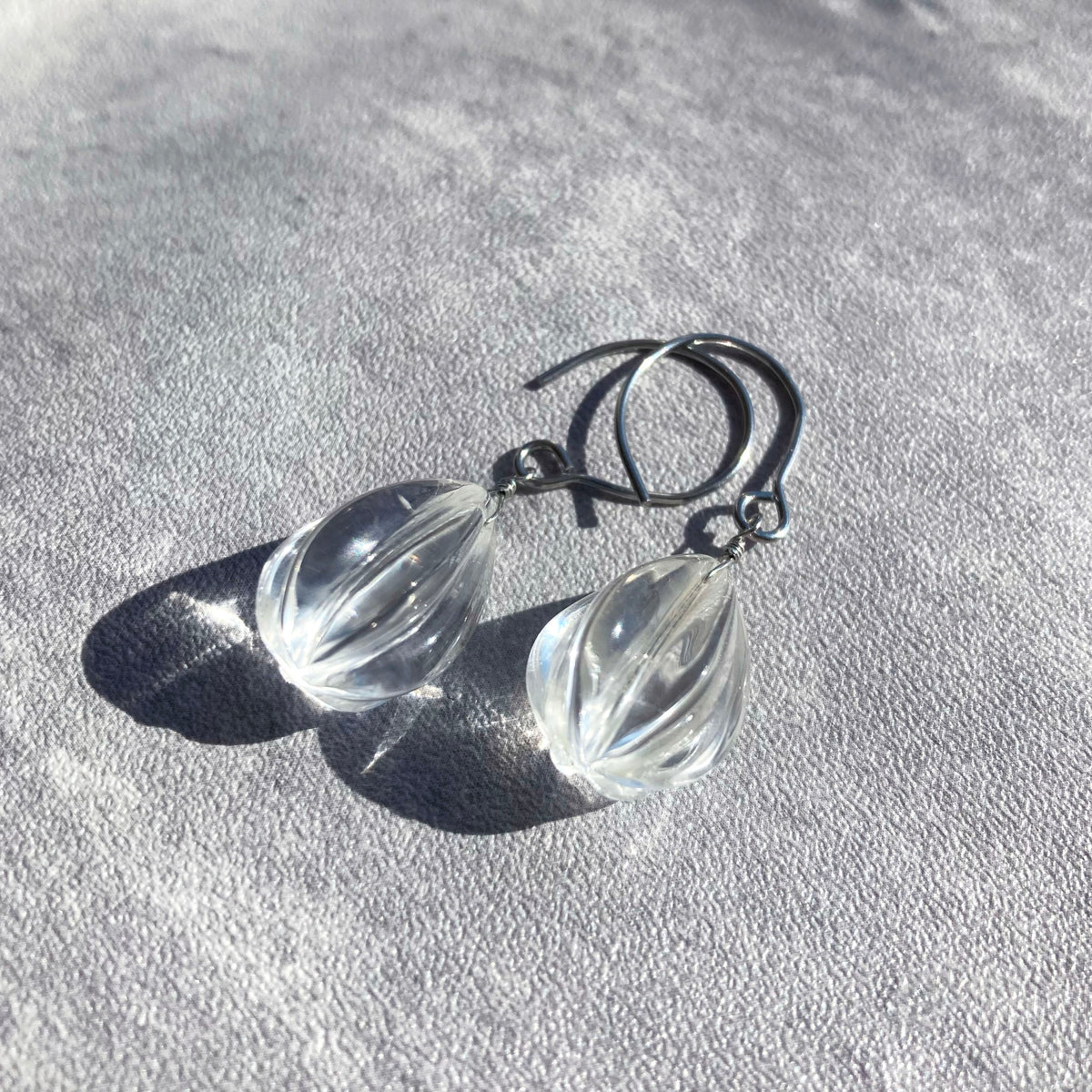 plus] クリスタルクォーツ ピアス | no.29 ステンレスアクセサリー