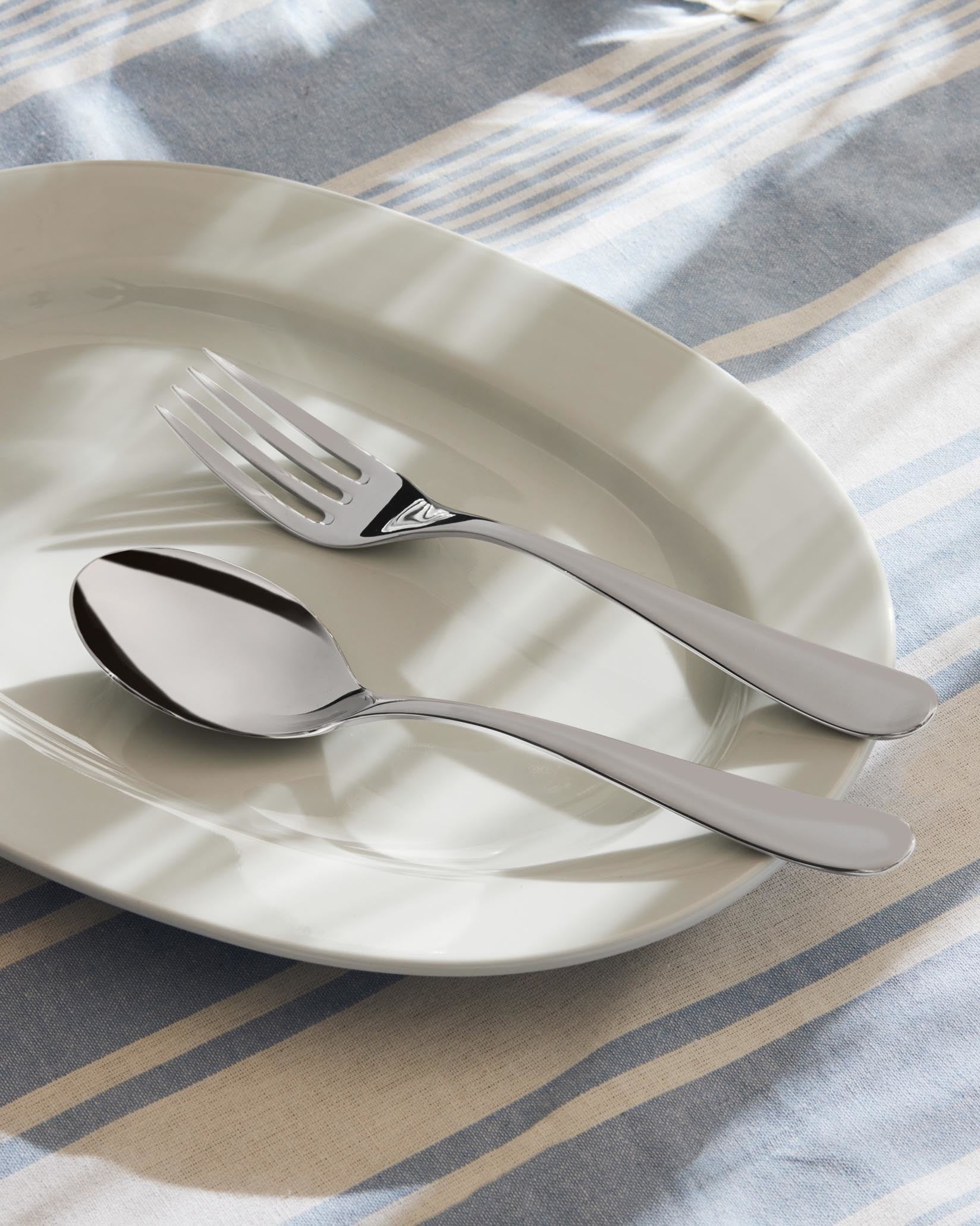 Nuovo Milano Serving Fork | Alessi