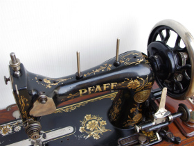 ドイツPFAFF パフ製 アンティーク手回しミシン アンティークミシン修理