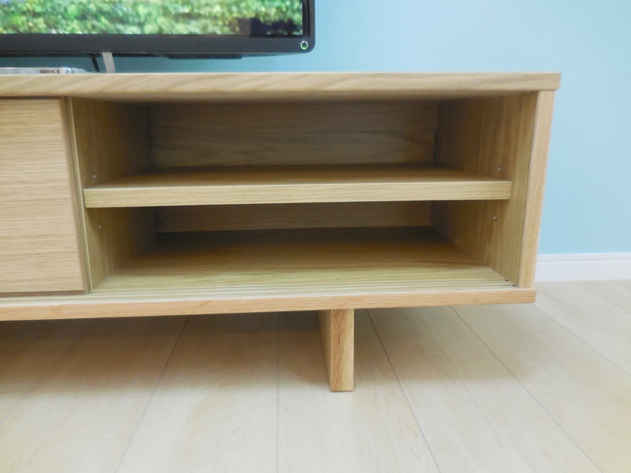 無印のテレビボード♪コードもすっきり！ - リビングダイニング