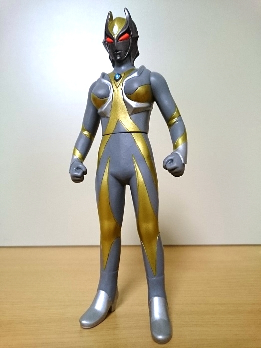 カミーラ、ダーラム、ヒュドラ 闇の三戦士のソフビ！ - 大怪獣バトル