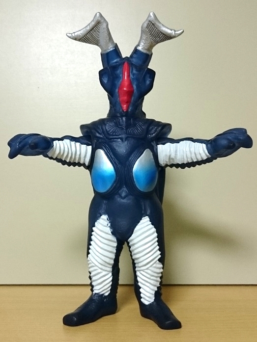 ウルフェス2016限定ソフビ ウルトラマンオーブ＆マガゼットン！ - 大