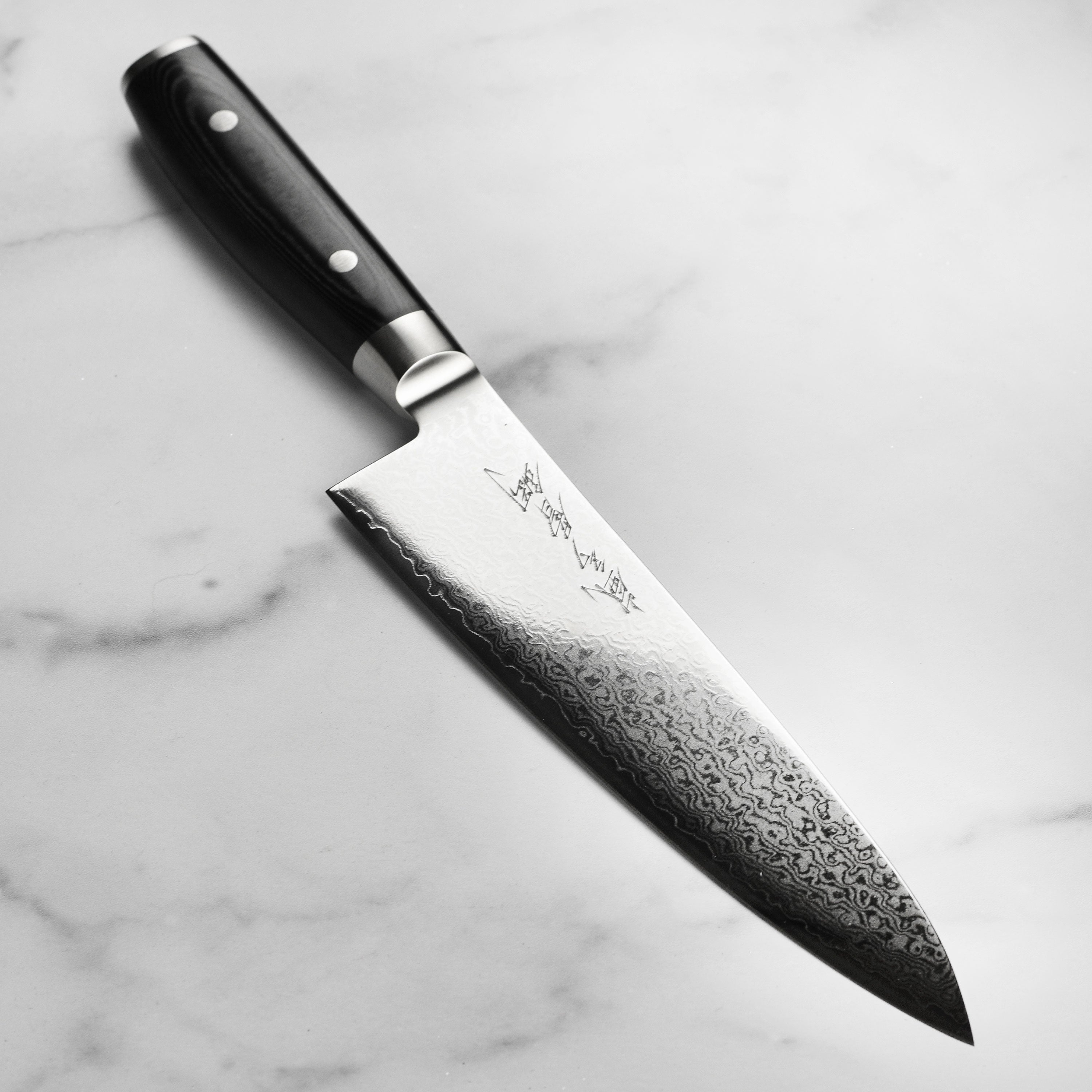 Yaxell Ran Plus Chef's Knife, Japanese VG10 Damascus Stainless