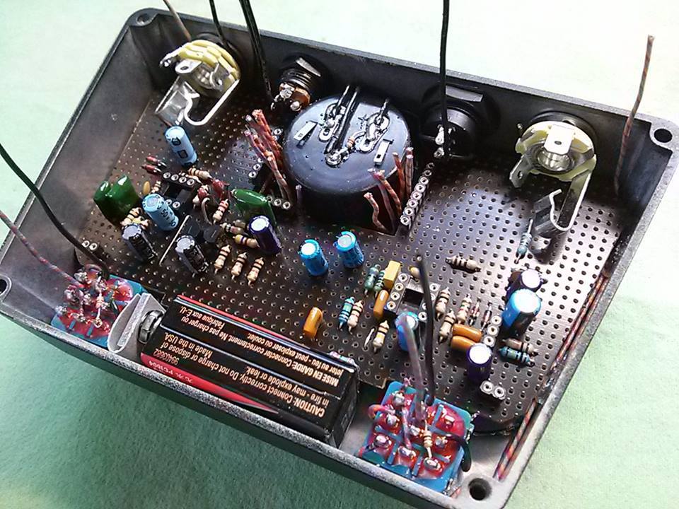 Camuro Naked Machine プリアンプ・オーバードライブ 初号機 内部写真