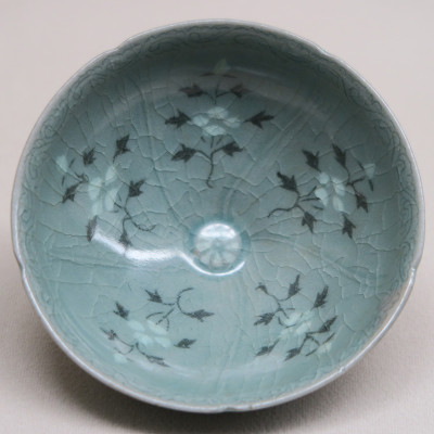 高麗時代の象嵌青磁の特徴、そして李氏朝鮮時代の象嵌陶器（三島