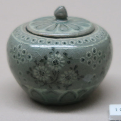 高麗時代の象嵌青磁の特徴、そして李氏朝鮮時代の象嵌陶器（三島