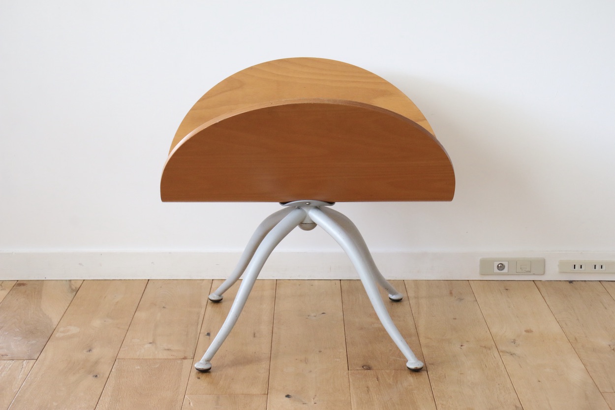 Calligaris Magazine Rack カリガリス マガジンラック | FEM TRE NOLL