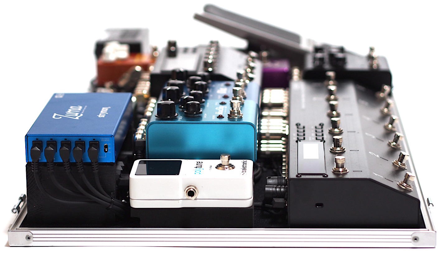 エフェクターボード、という名の密な要塞 | ギターのレシピ