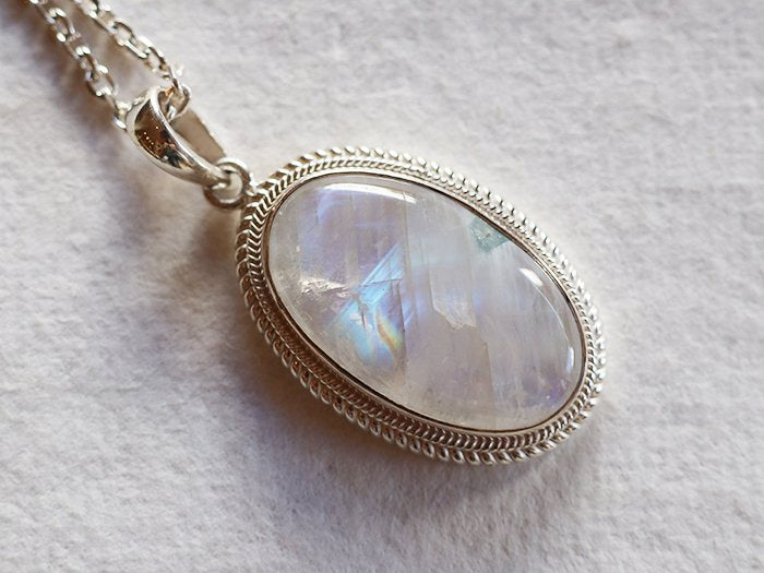 レインボームーンストーンペンダントトップ – Himalayan pasal