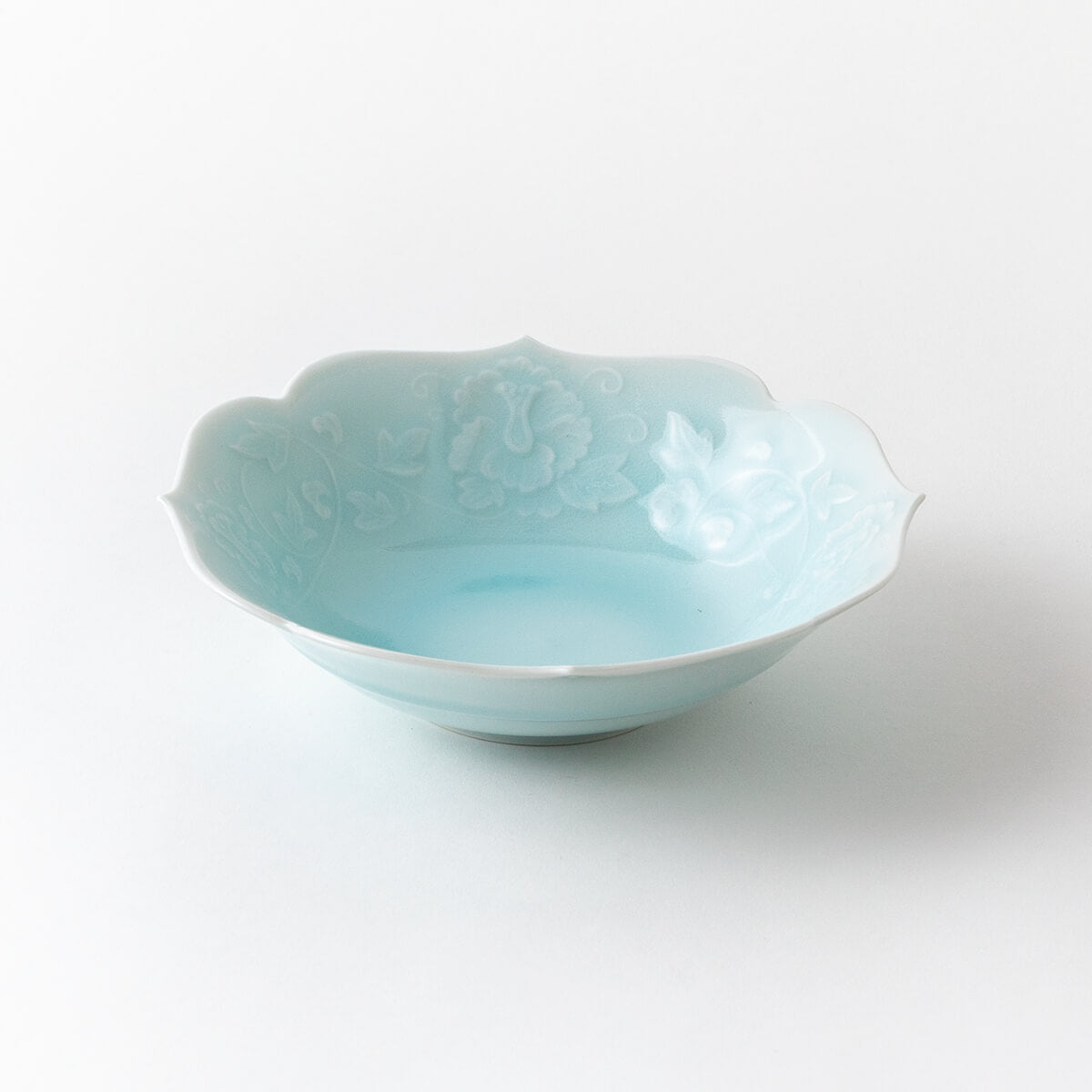 青白磁四方輪花6寸鉢