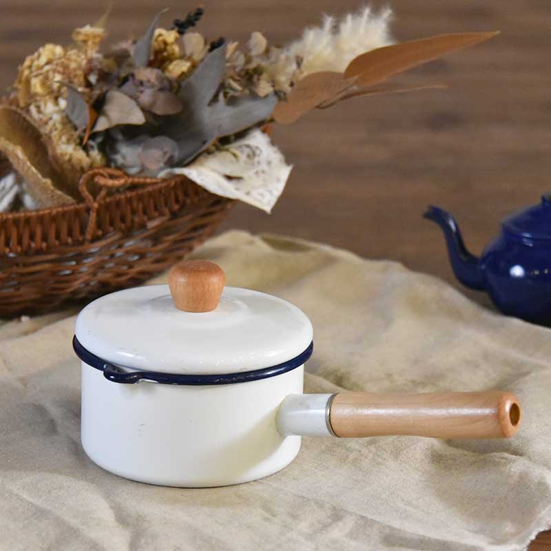 ヴィンテージ ホーロー の蓋つきミルクパン / TAW-323D – 神戸