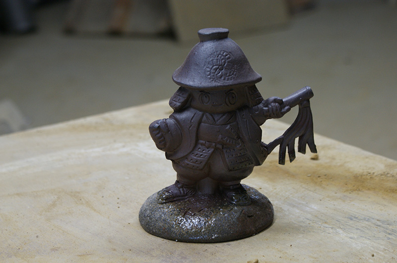 龍プロモーション | 世界遺産国宝姫路城の鯱（シャチホコ）製作した鬼