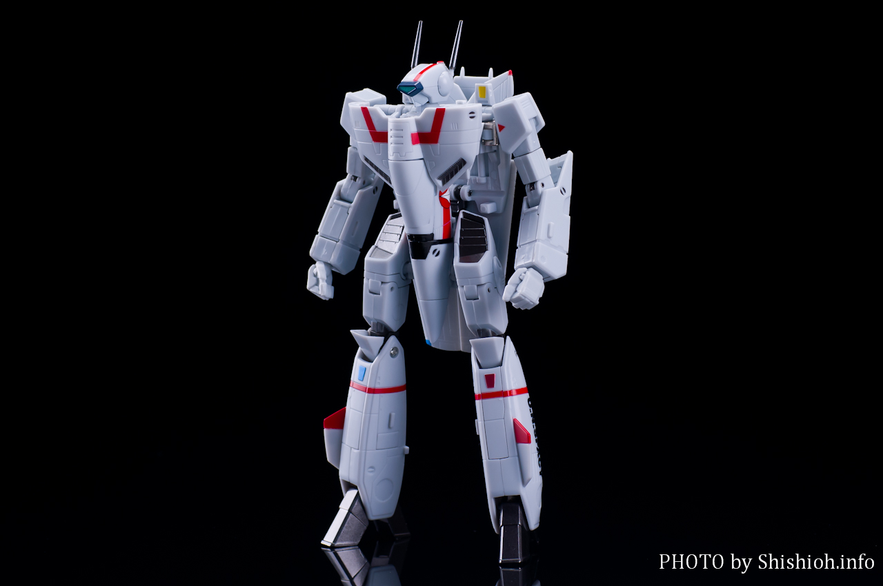 レビュー】 バンダイ HI-METAL R VF-1J アーマードバルキリー