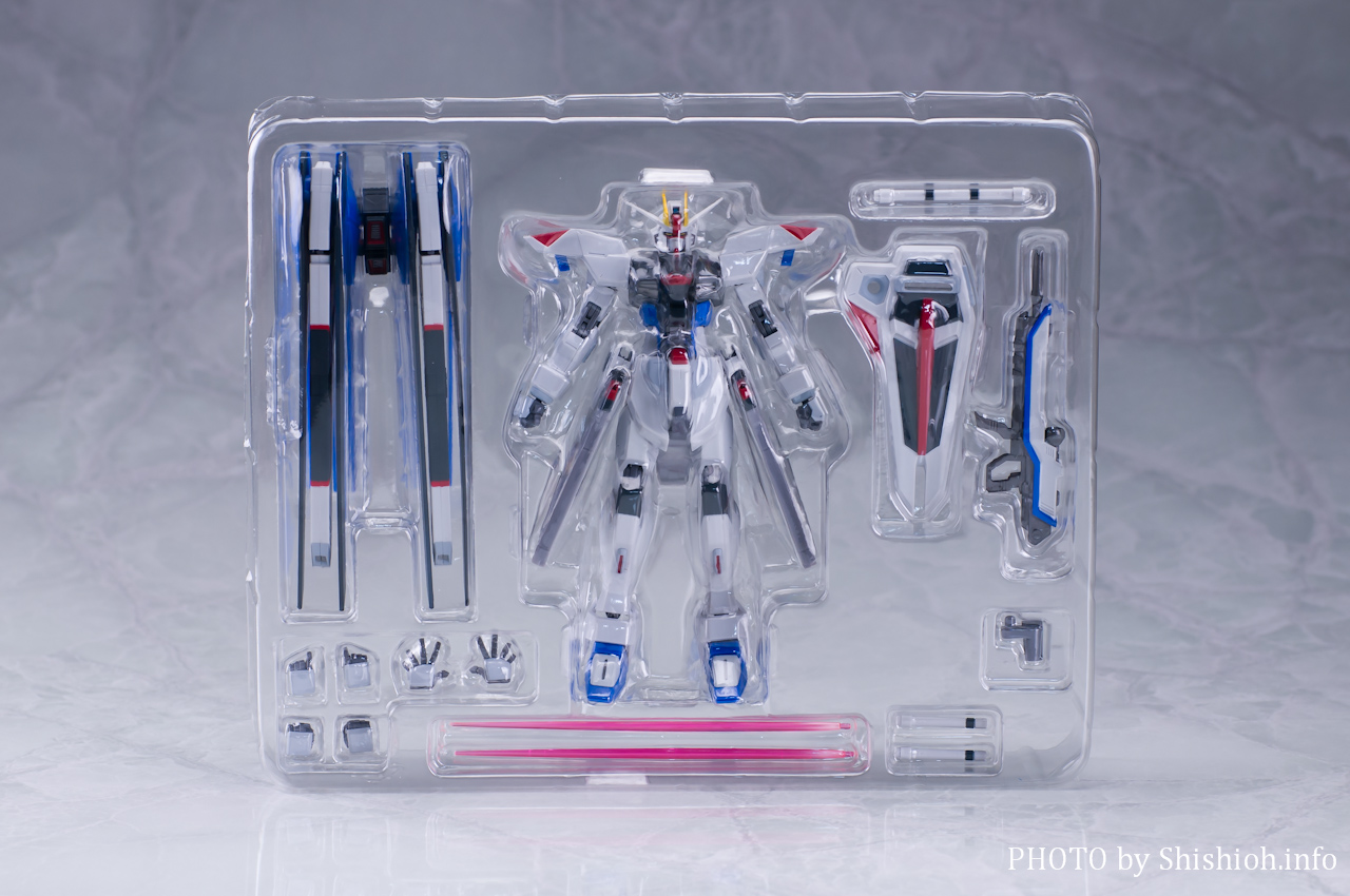 L ROBOT魂 ＜SIDE MS＞ フリーダムガンダム ROBOT魂 <SIDE MS> フリーダムガンダム | 魂ウェブ