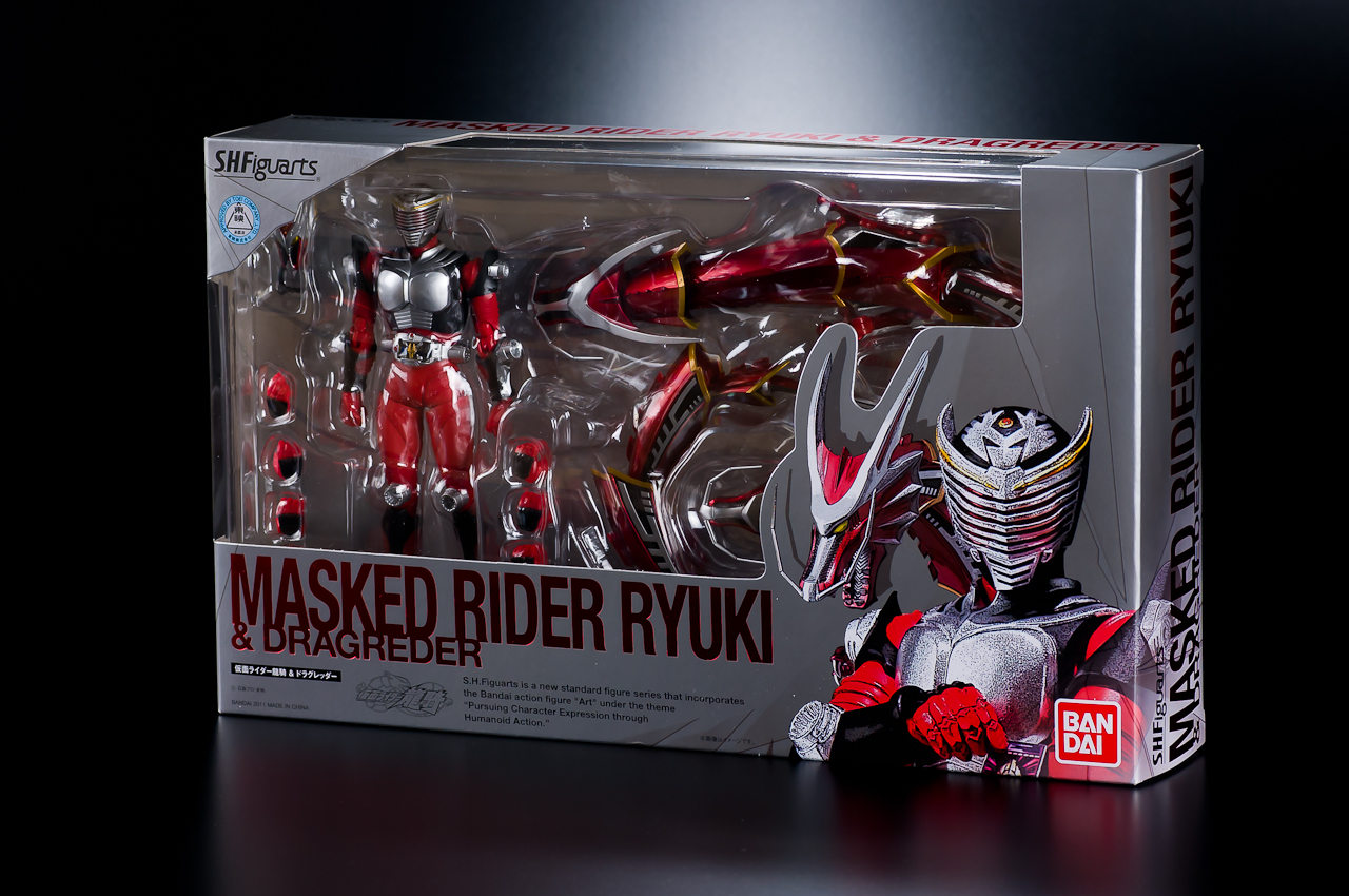 レビュー】 バンダイ S.H.Figuarts 仮面ライダー龍騎&ドラグレッダー
