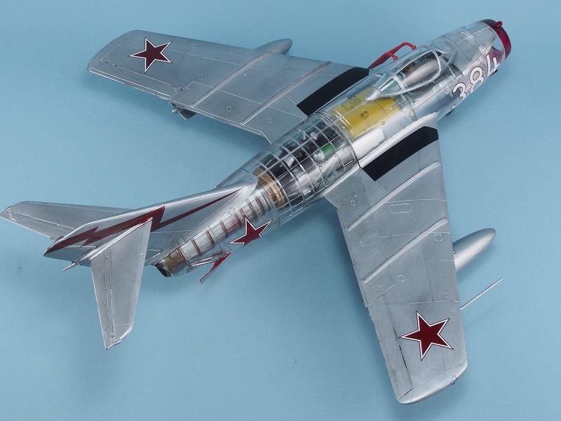 タミヤ ミコヤン-グレビッチ MiG-15bis クリアエディション