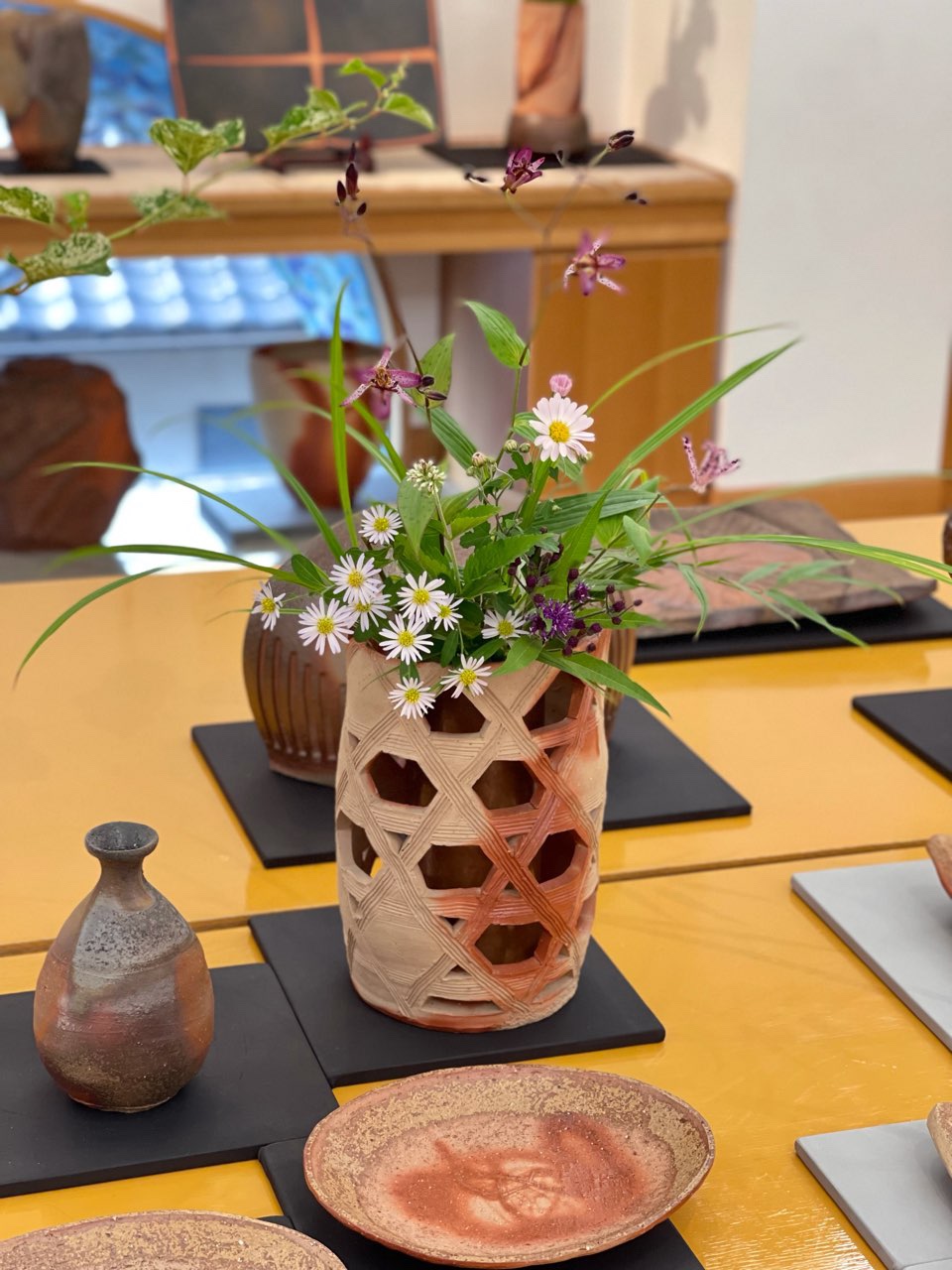 花瓶 | 備前焼窯元 小西陶古