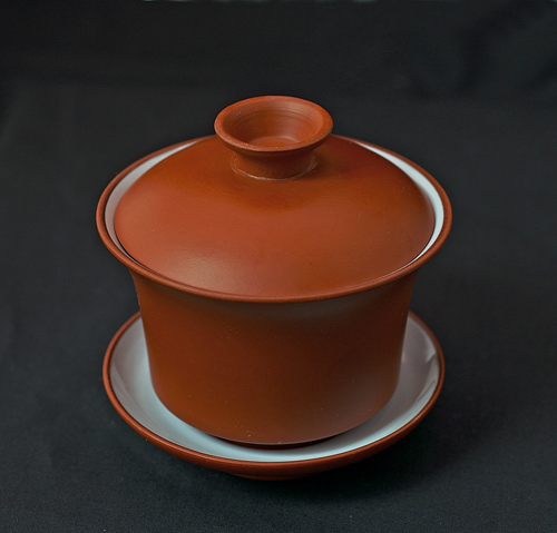 朱泥の蓋碗 内側白釉