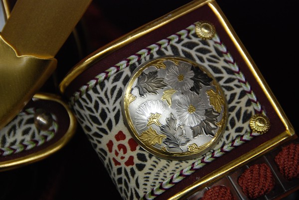 上原鎧袖作 獅子文様之鎧 12号鎧飾｜五月人形・雛人形なら人形の和光