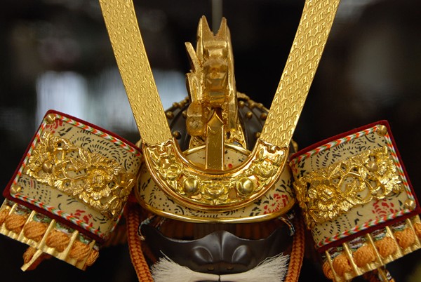 豊泉作 12号 緋縅 鎧飾｜五月人形・雛人形なら人形の和光