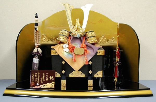 龍玉作 18号本金箔押 兜飾