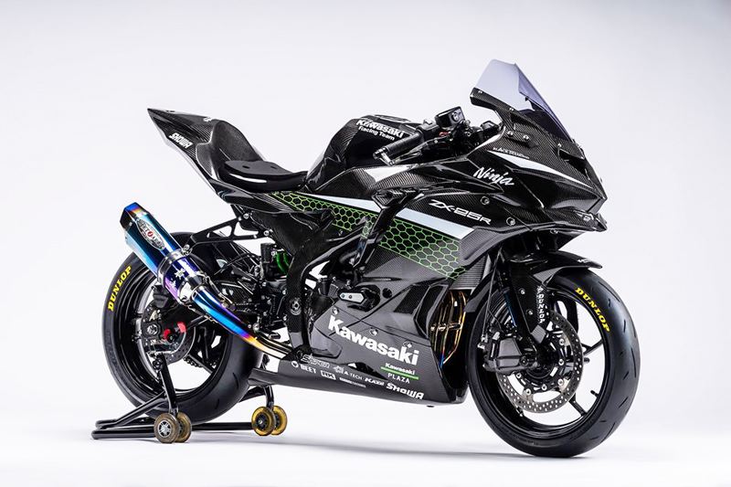 KAWASAKI//Ninja ZX-25R (2020-) --