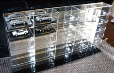 1/64スケールミニカーケース(卓上型) | アクリめいと