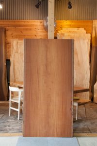 ダボスコ箕面店の一枚板情報 | da BOSCO FURNITURE