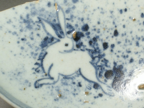 伊万里焼 染付 印判 波乗りうさぎ 明治時代 中国美人画 コレクター収集品 伊万里焼 染付 印判 波乗りうさぎ 明治時代 中国美人画 コレクター収集