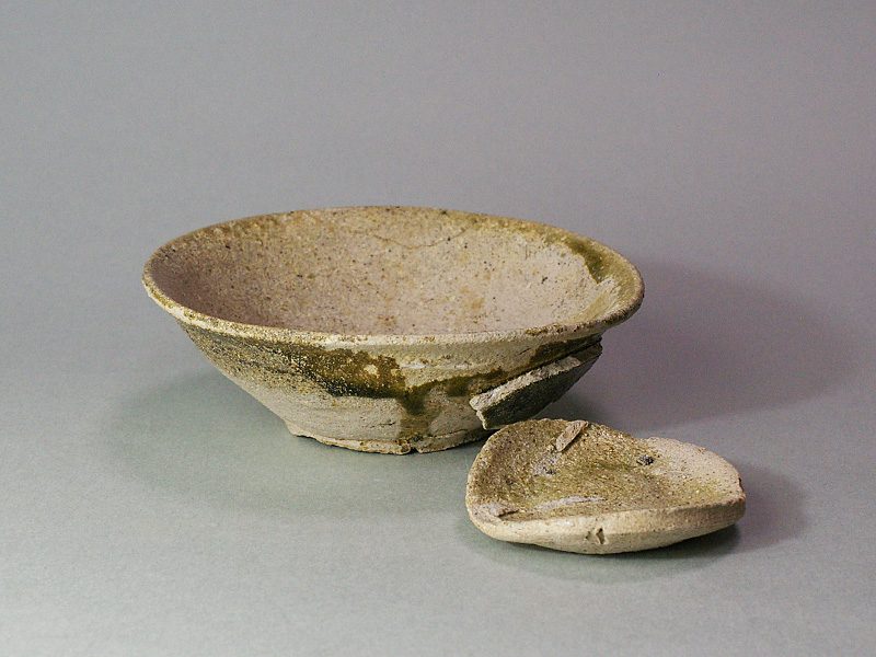 かいだ古美術 - 山茶碗と山盃 | 古美術品専門サイト fufufufu.com