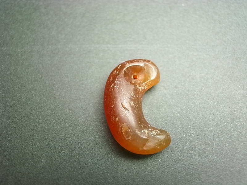 長谷雄堂 - 瑪瑙勾玉 | 古美術品専門サイト fufufufu.com