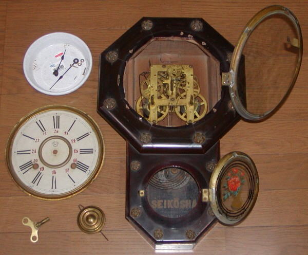 精工舎／8インチ花飾り金筋八角掛け時計