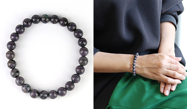 一点もの】素通しブレス（オーストラリア産ブラックマトリックス