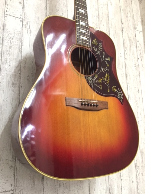 Gibson HummingBird Custom【70年代初期】 | イシバシ楽器スタッフブログ
