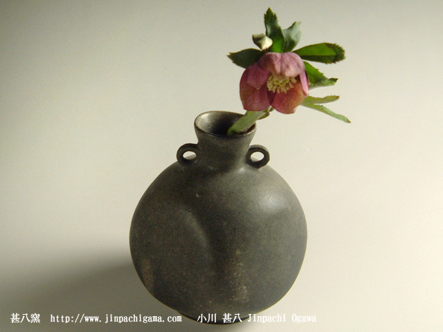 茶道具、急須、花器、煎茶道具、土瓶等の陶芸作家、小川甚八の陶芸作品