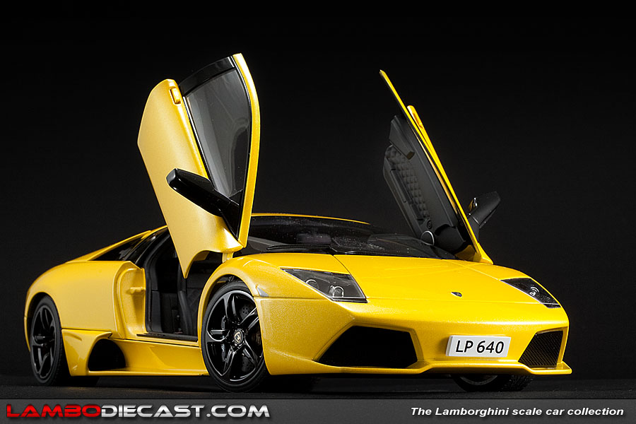 Lamborghini Murcielago LP640 - 1/18 by AutoArt | DiecastXchange Forum