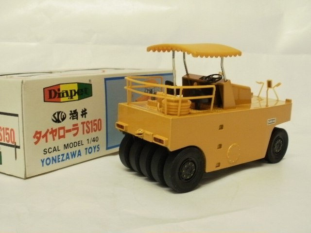 ミニカーショップグローバル - 1/40 ダイヤペット k-8 酒井 タイヤ