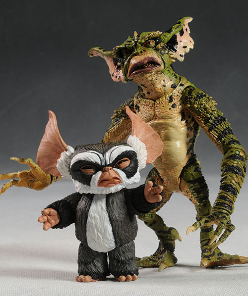 Review and photos of Gremlins George, Lenny action figure by NECA