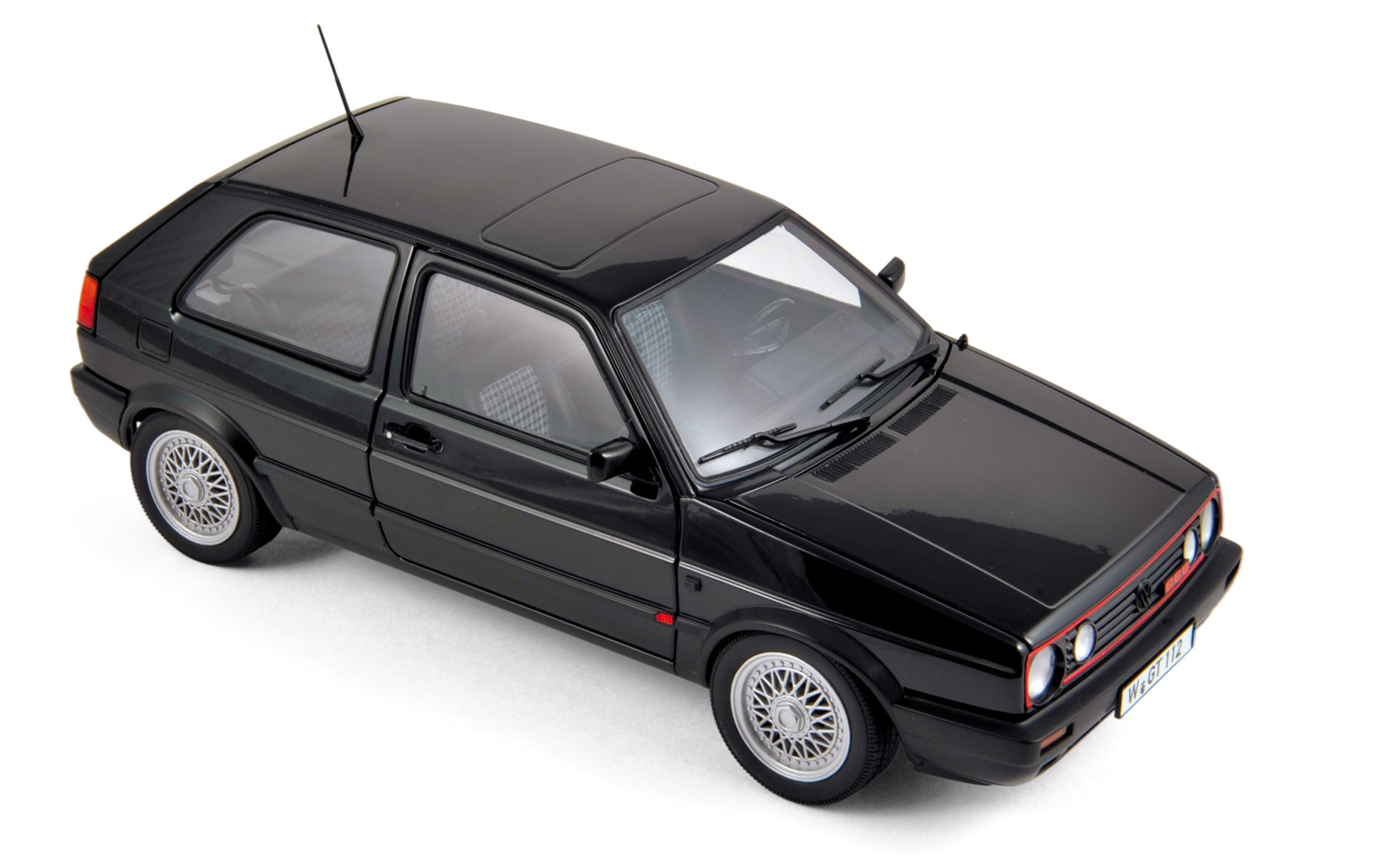 VW Golf GTI G60 1990 Black 1:18 – Norev