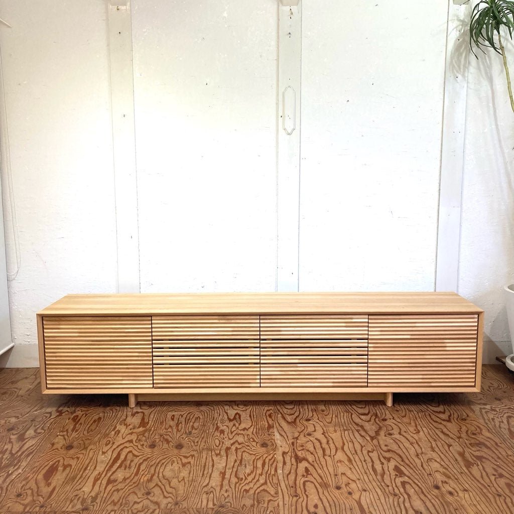 カリモク / karimoku ソリッドボード TVボード QT7017 オーク 無垢材