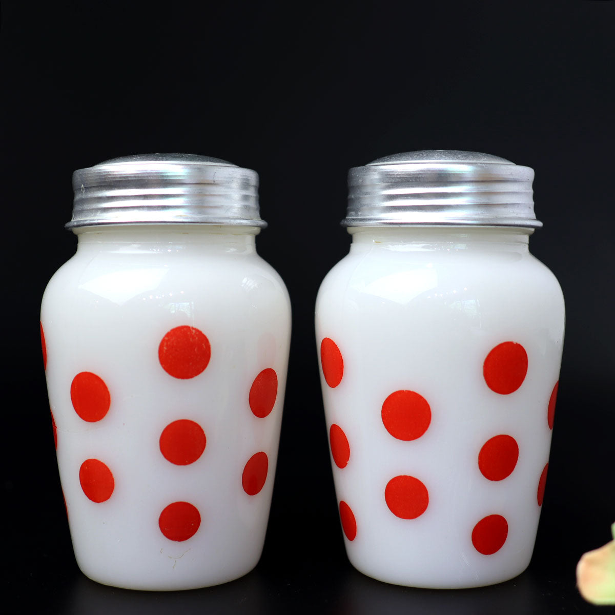 ファイヤーキング / Fire-King レッド ポルカドット ソルト＆ペッパー