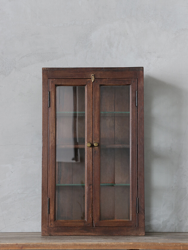 ヴィンテージガラスウォールショーケース