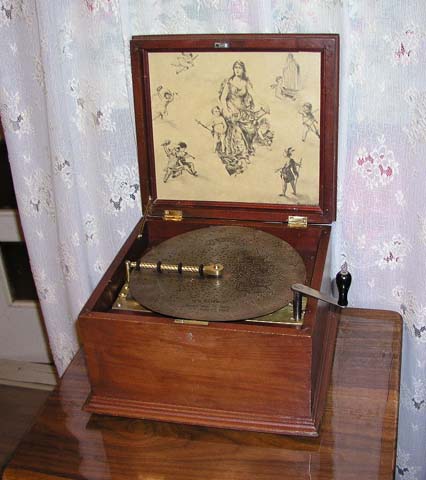 ハイランドアンティーク オルゴール リスト