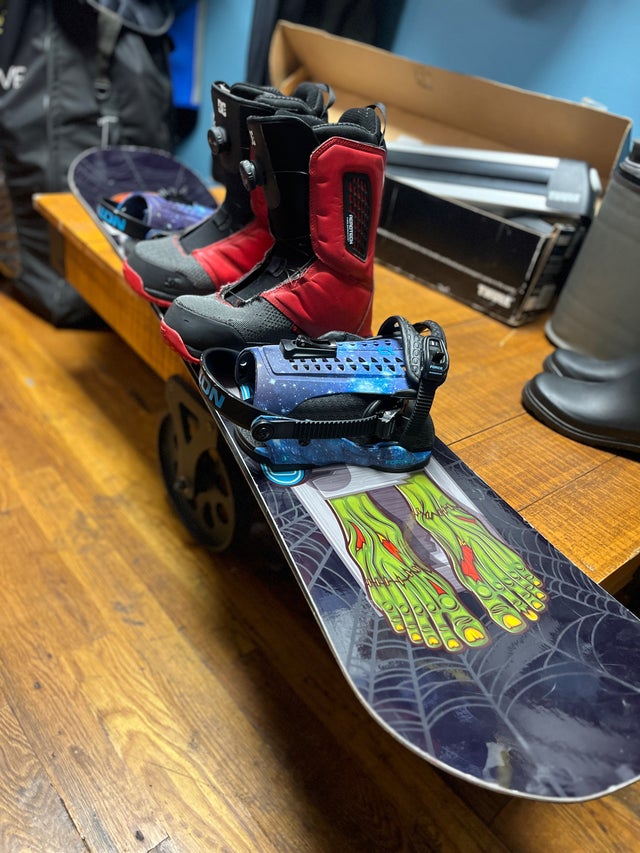 MEN'S FOOTWEAR | Arrow Adventure Gear Exchange