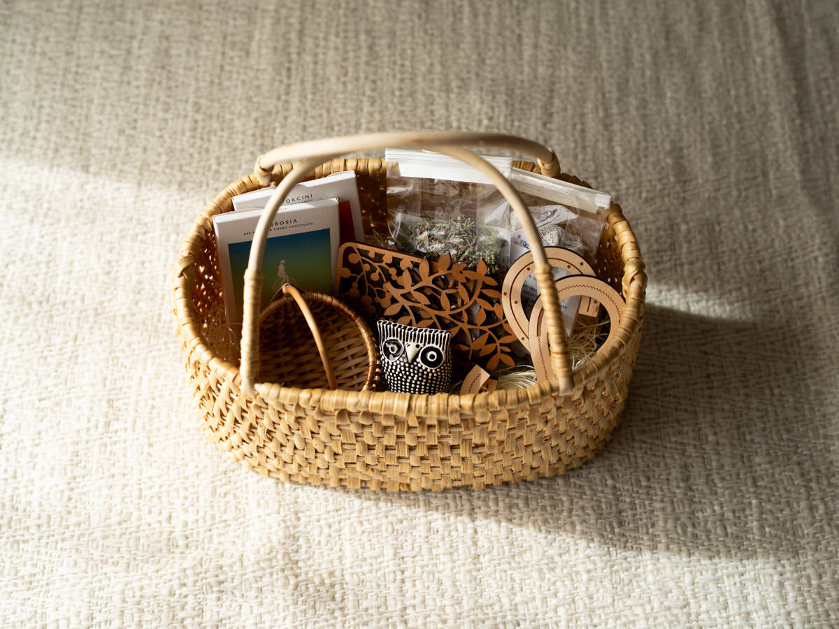 極上品 竹細工 茶道収納 蓋付竹カゴ 手作工芸品 菓子折り 便攜