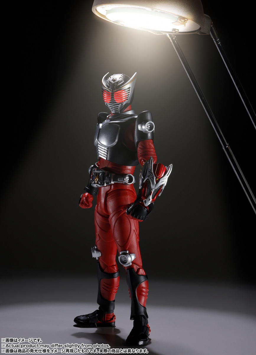 仮面ライダー龍騎【抽選販売】 | ITEMS | TAMASHII SPOT OSAKA | 魂