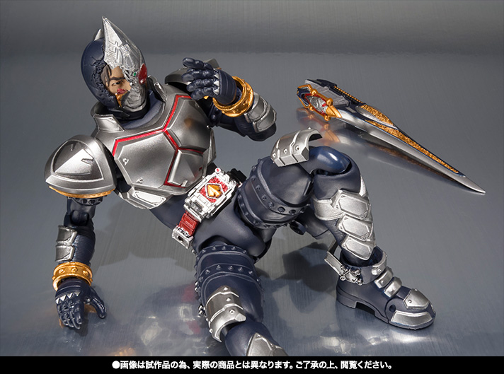 S.H.Figuarts 仮面ライダーブレイド（ブロークンヘッドVer.） | 魂ウェブ