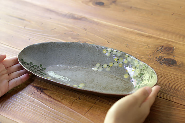 末晴窯】楕円皿/ミモザ/グレー/（横 28.5cm） | 【丹波のイロドリ
