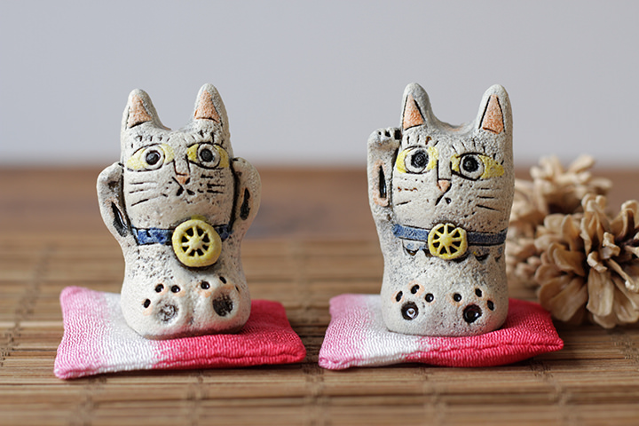 昇陽窯】ミニ置き物/招き猫/白/おざぶ付 | 【丹波のイロドリ】丹波焼